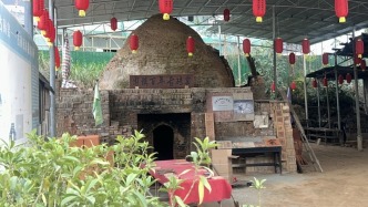 广东佛冈一旧砖瓦窑被责令拆除，当地回应：属违法建筑，未认定文物