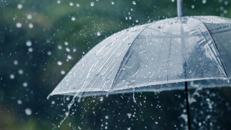 中国气象局升级调整应急响应为重大气象灾害（台风、暴雨、强对流）三级
