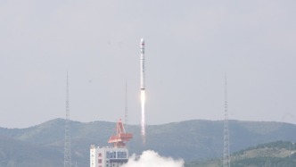 一箭七星！长征六号丙遥一运载火箭发射成功，银河航天三颗卫星同步入轨