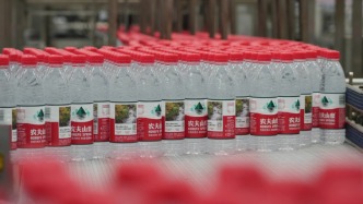 一瓶水，一瓶茶——农夫山泉业绩超预期增长