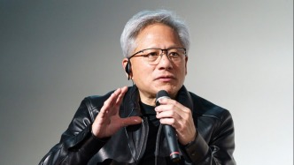 黄仁勋秀饭局影响力：“我和谁吃饭，第二天股价就翻倍”