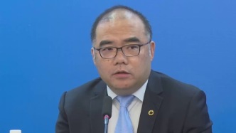 新华保险副总裁谈AI资源：青年员工最想要的是多分配点Token