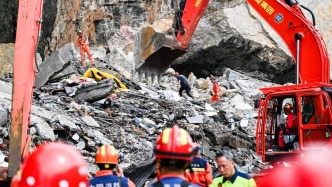 重庆：向彭水山体崩塌临灾处置网格员龚宝冬等5名先进典型学习
