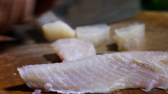 河南5人吃生淡水鱼片全部确诊肝吸虫病，中疾控发布调查报告