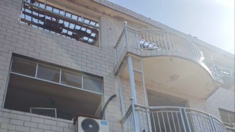 湖北黄冈龙卷风一受灾村民称不想迁建，街道办：多数村民同意搬走