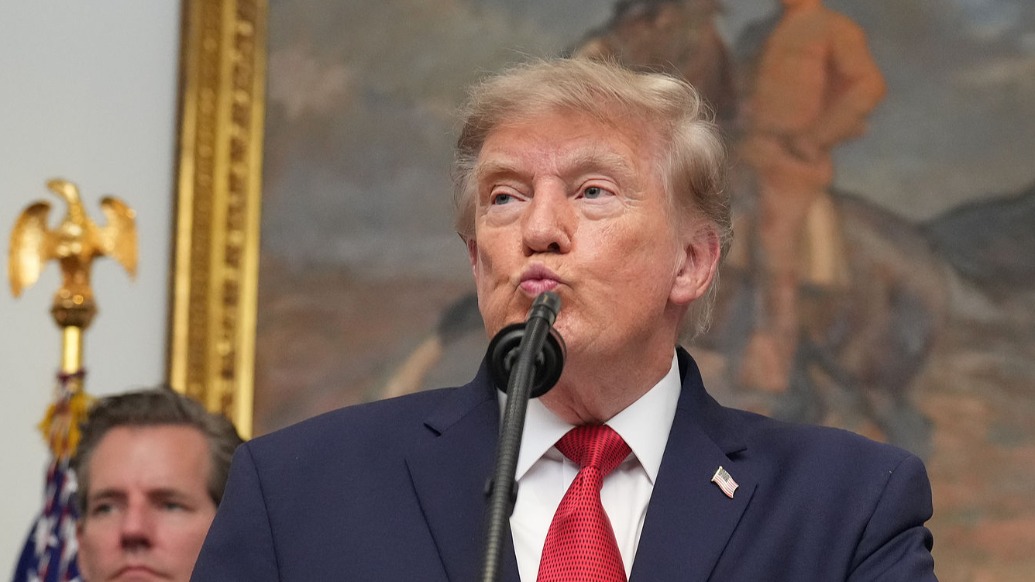 特朗普再批加拿大:又不是美国的一个州,凭什么享受美国补贴