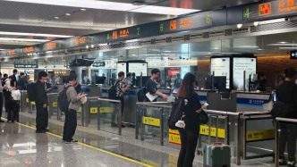 暑运收官，浦东机场口岸查验出入境人员达670万人次