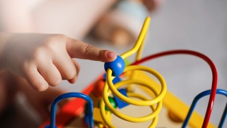 新学期上海幼儿园开设托班点位增加124个，今年已新增托额1630个