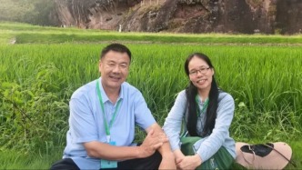 AI时代，草根诗人怎么打动读者？