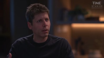 奥特曼复盘OpenAI“失误的一年”：产品分散太多精力，重回AGI主线，安全第一