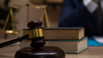 最高检抗诉纠正举证责任分配，方法发明专利侵权案获再审改判