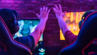 沪游双周报｜电竞爱好者汇聚浦江之畔，见证DOTA2三冠王