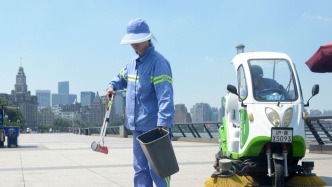 市民建议优化环卫工人夏季工装做好防暑降温，绿化市容部门回应