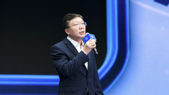 向新之翼丨面对青年学子，中科大校长常进为何送出三件信物