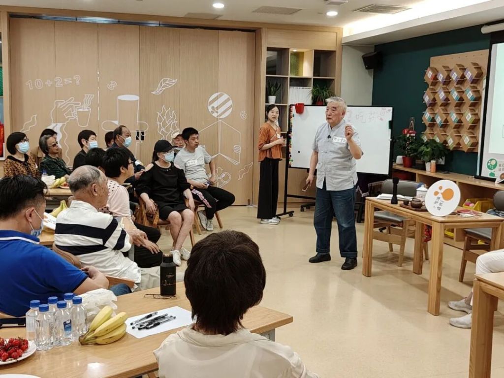 新闻配图