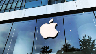 明天凌晨苹果新CEO迎来首秀，首款折叠iPhone有哪些悬念？