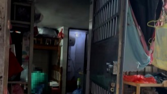 “梅姨”落网源于外地警方向广州警方分享的一则线索，其被抓捕时未抗拒