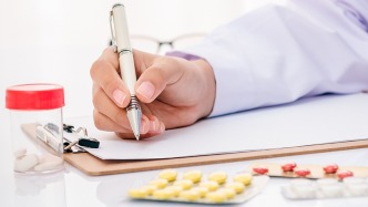 四部门：为未成年人开具麻精药品处方，需取得监护人书面知情同意
