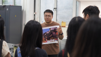成为冠军之后丨什么事比自己夺金还难？他的答案是带学生出成绩