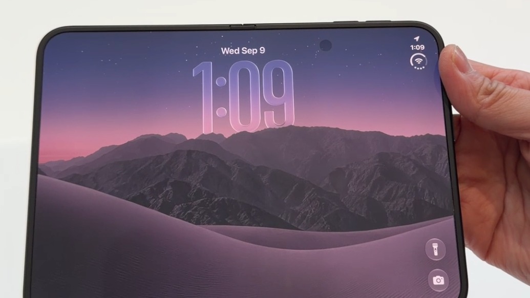 iPhone Duo上手实拍：后置摄像头与外屏“联动”，App可分屏也能自由组合
