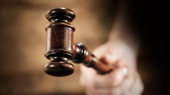 一男子刑满出狱后又性侵智力障碍女子，被判刑6年