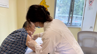 上海二类疫苗医保支付新政落地：首日预约接种平稳，流感疫苗接种需求较高