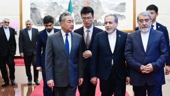 ​王毅同伊朗外长阿拉格齐会谈：不希望地区紧张向也门和红海方向进一步外溢