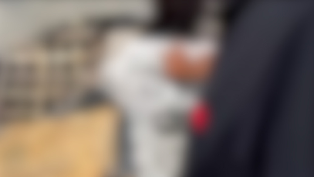 山西晋中一中学回应“女孩被同学围打”：赶集发生口角，已给被打女孩做了心理疏导