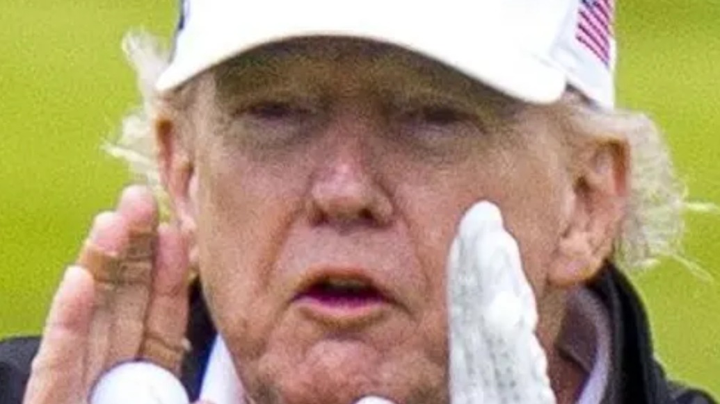 向特朗普追讨80万英镑诉讼费,英军情六处前官员把官司打到苏格兰