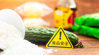 市监总局：加强重点领域食安风险防控，完善“三品一特”监管