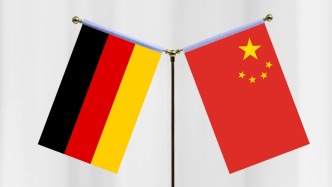 王毅同德国外长瓦德富尔通电话