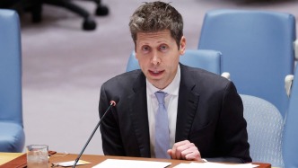 山姆·奥特曼联合国演讲：世界正站在十字路口，人类必须避免失去对未来的控制权