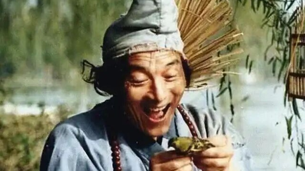 从济公到爷叔,游本昌逝世,一条视频回顾他的表演路