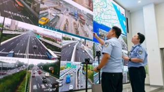 G40长江隧道今起迎来通行高峰，10月1日和6日为车流量峰值日