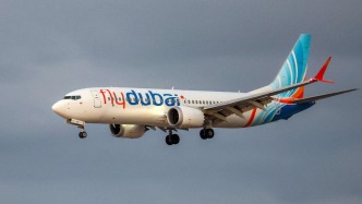 因一航班副驾驶涉嫌刺伤机长，迪拜航空暂停往返以色列航班