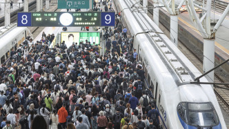 442.7万人次，长三角铁路再创国庆假期运输单日客发量历史新高
