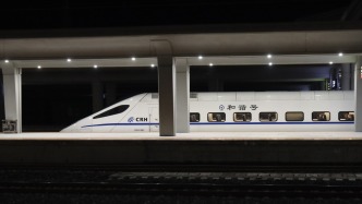 女子因儿童未下车而阻挡列车关门，广州南车站回应：提醒教育，儿童已安全接回