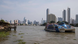 直播丨国庆25万人赴泰！暴雨后的曼谷怎么样了？沿河探访旅游现状