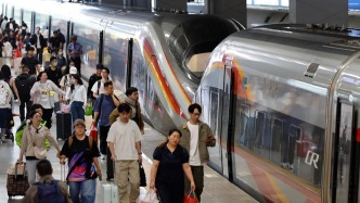 国庆假期返程客流启动，长三角铁路今日预计发送超380万人次
