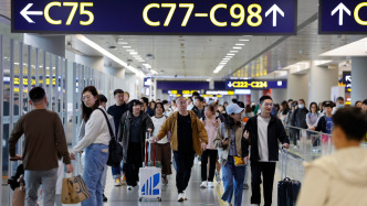 国庆黄金周即将收官，上海口岸入境外籍旅客热度不减