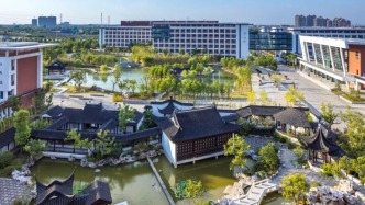 一所县域高中的80年蜕变：昆山中学如何让“传是”精神历久弥新