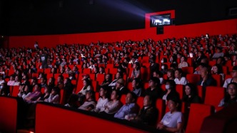 国庆档电影票房破11亿！多部影片官宣海外上映计划