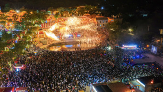 容运城说再见，以故乡的名义