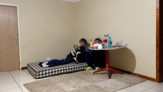 一浙商在南非遭绑架囚禁36天绑匪索要千万美金，多方营救成功脱险