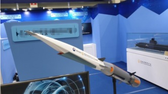 韩国自主研发高超音速滑翔飞行器首飞成功，总统现场观看试射