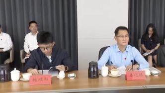 马化腾和姚顺雨同框，传递了什么信号？