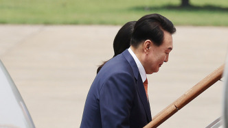尹锡悦夫妇狱中一年收巨额代管金，并将款项从狱中账户转入银行账户