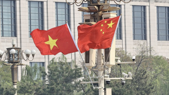 王沪宁会见越南国会主席陈青敏