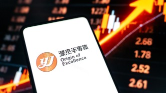 光芯片龙头源杰科技预计三季度净利超4亿元增超5.7倍，连续波激光器产品出货持续增长