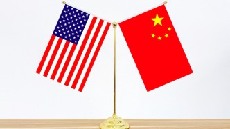 何立峰会见美中关系全国委员会负责人